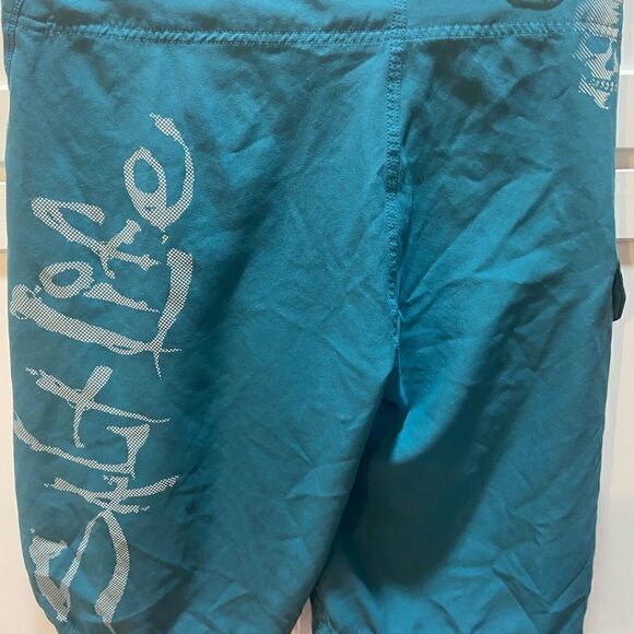 Salt Life Mens SLX/OD Board-shorts Size 30 Surf Skull Print Blue - Picture 4 of 9